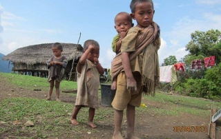 Naga children