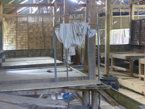 Inside the collapsing hospital in December. (Photo: Ariana Zarleen)